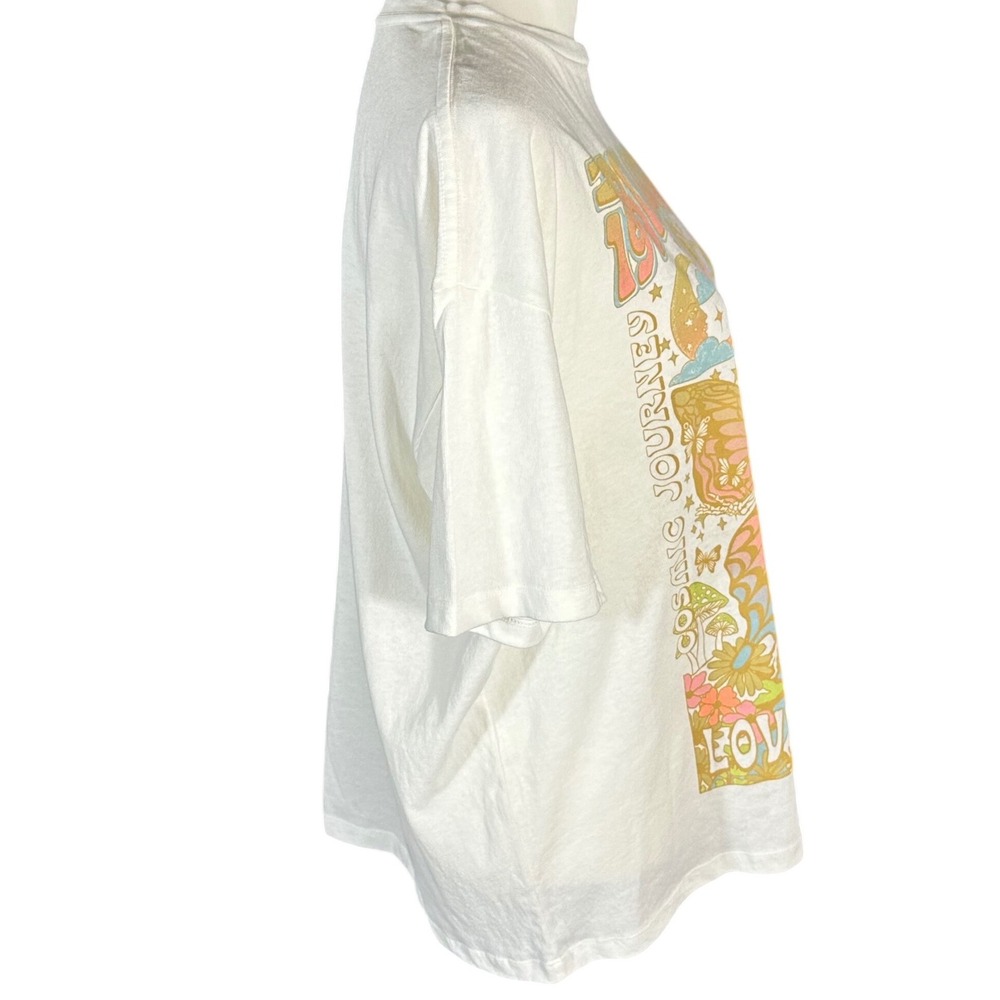 Billabong Graphic Tee NWT Womens XS White Love Is All Cosmic Butterfly oversized - Picture 2 of 12